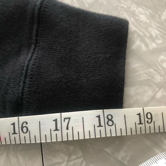 champion reverse weave black size small cropped see measurements - Picture 8 of 8